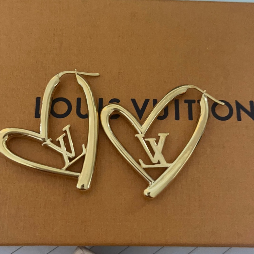 Louis Vuitton fall in love collection earrings